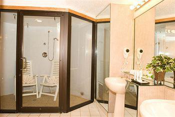 Sybaris Pool Suites Frankfort - Adults Only Extérieur photo